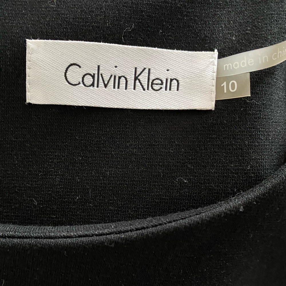 New With Tags Calvin Klein Black and White Woven Evening Dress